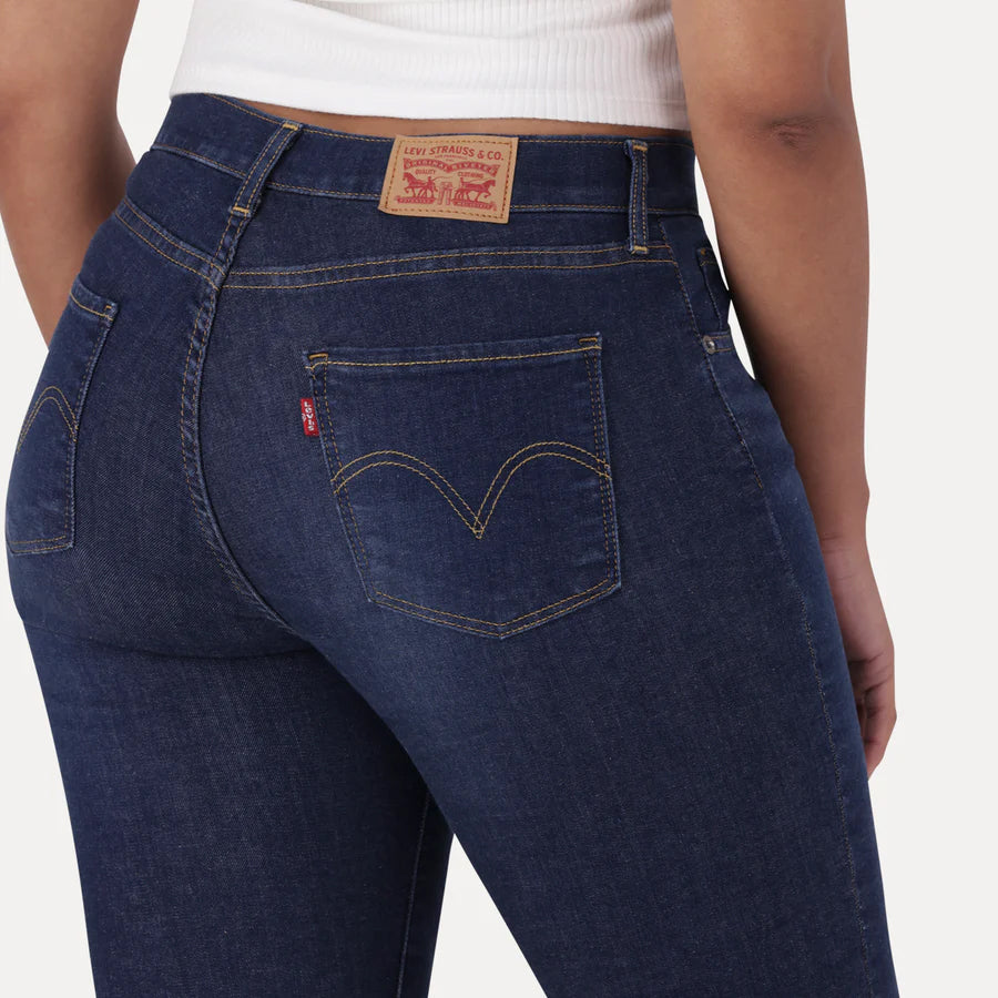 Calças Levis CURVY FLARE I'VE GOT THIS