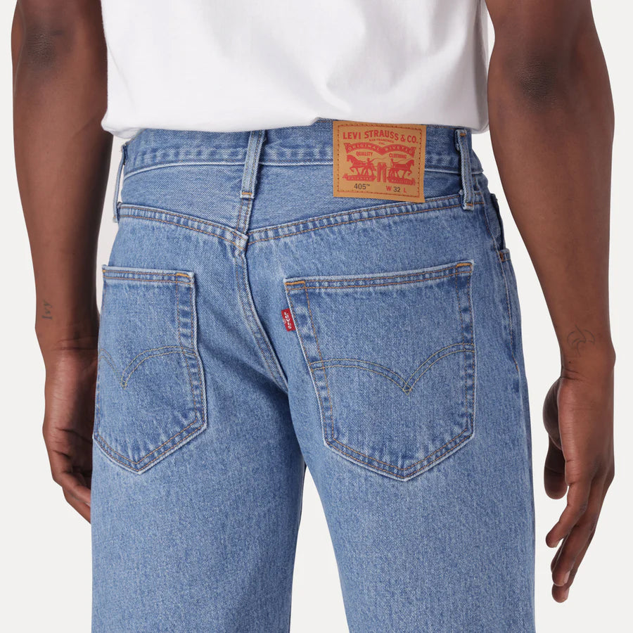 Calções Levis 405 STANDARD SHORT LIGHT RUN SHORT